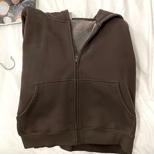 Aritizia Boyfriend Boxy Zip Up